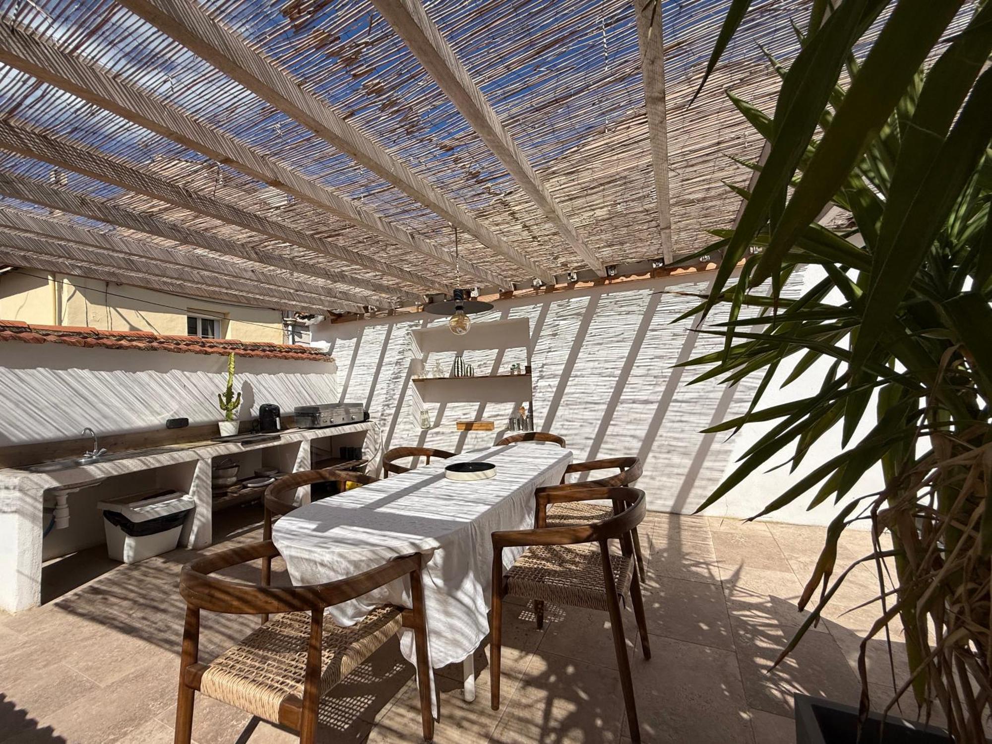 La Maison De Ville - Piscine - Spa Sète Exterior foto